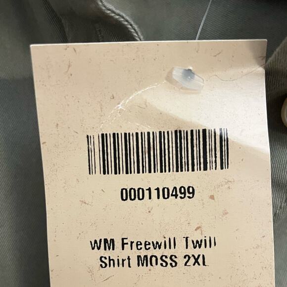 NWT Duluth Trading Company Freewill Twill Shirt - Picture 3 of 3